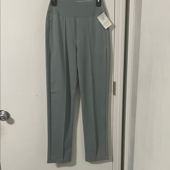 Athleta Pants Womens Sz 0 Green Eastbound Straight Leg Wrinkle Resistant Preppy - Picture 2 of 12